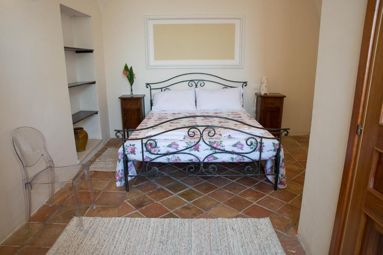 Вилла I Casali Di Colle Monte San Giuliano di Puglia Экстерьер фото