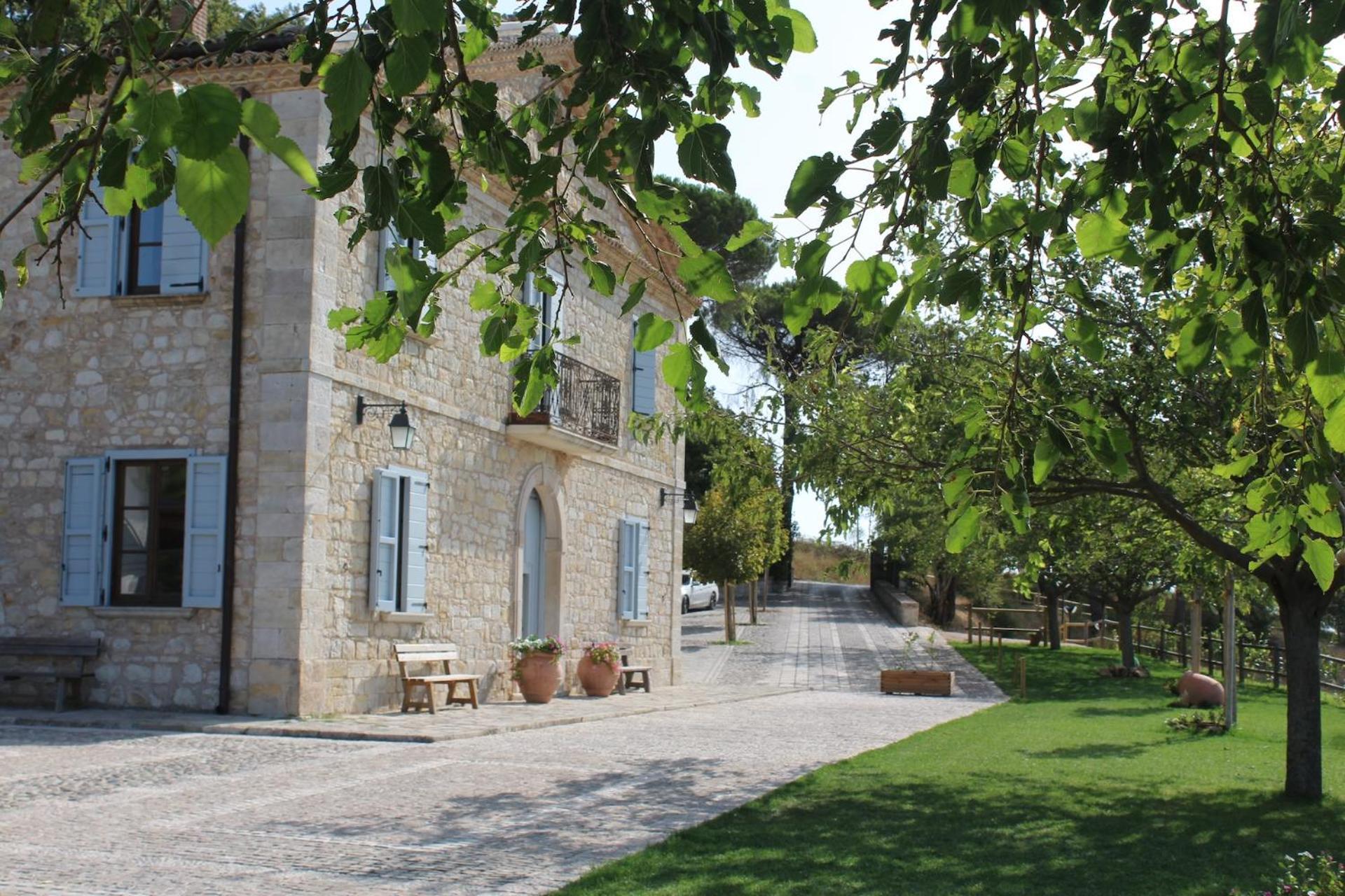 Вилла I Casali Di Colle Monte San Giuliano di Puglia Экстерьер фото