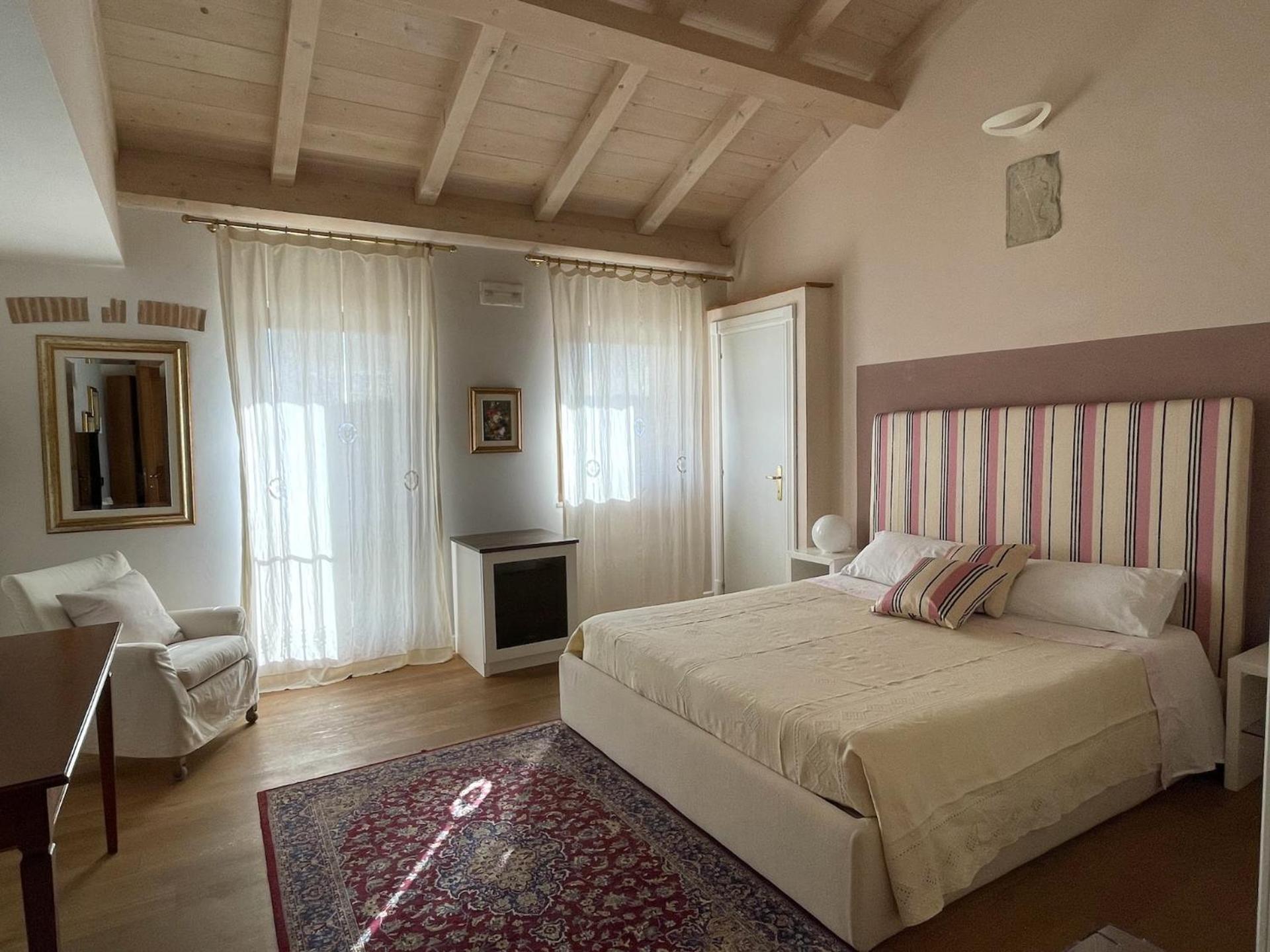 Вилла I Casali Di Colle Monte San Giuliano di Puglia Номер фото